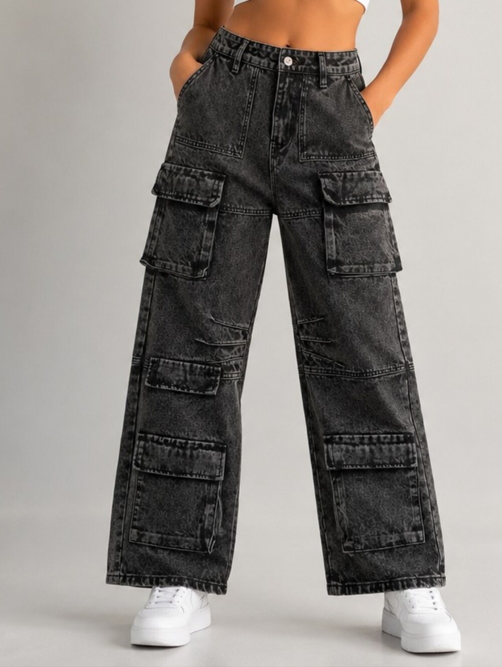 Relaxed Black Acid Wash Cargo Jeans - Multi-Pocket Utility Grunge Style 29x29